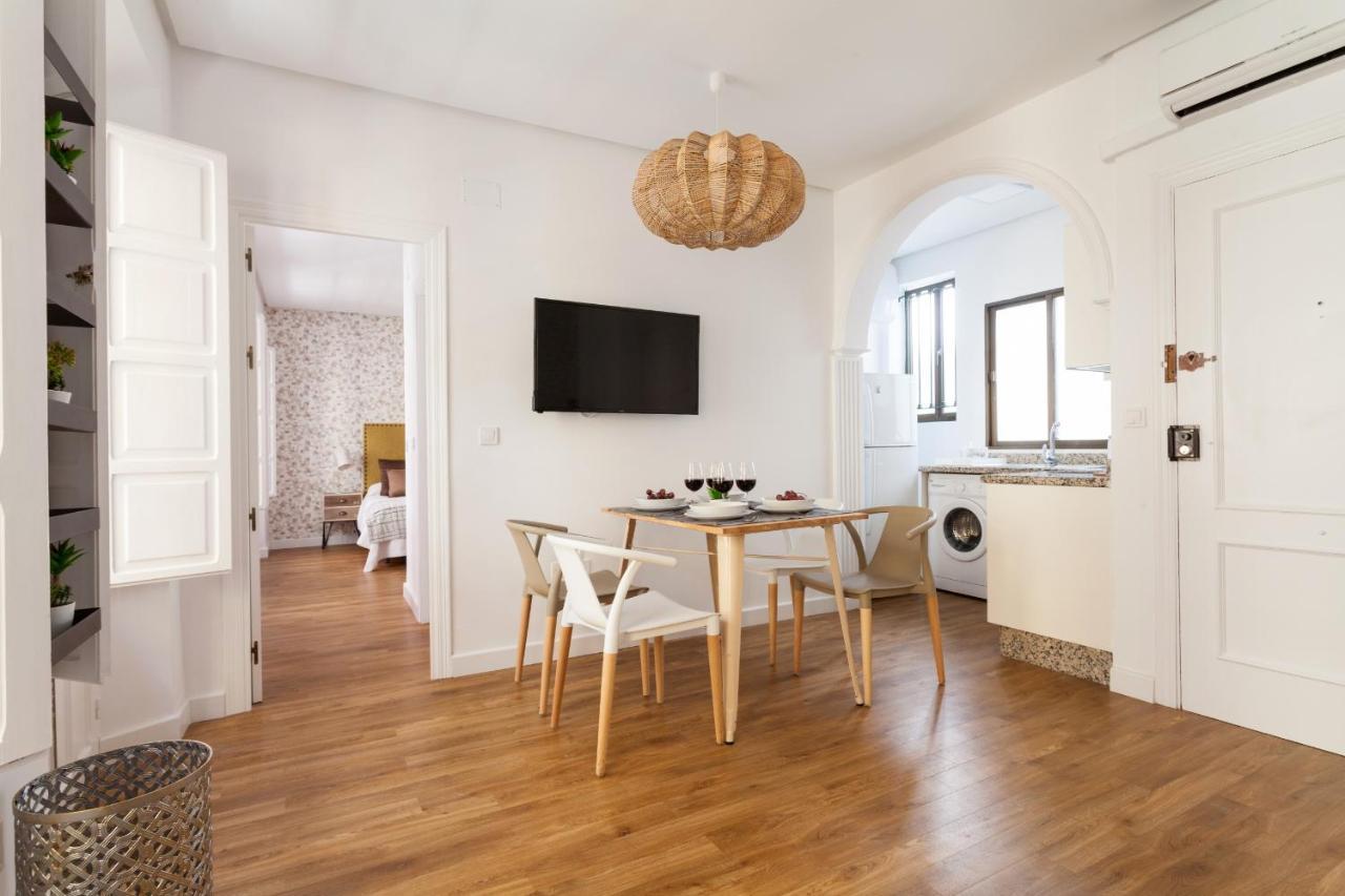 Green-Apartments San Francisco Σεβίλλη Εξωτερικό φωτογραφία